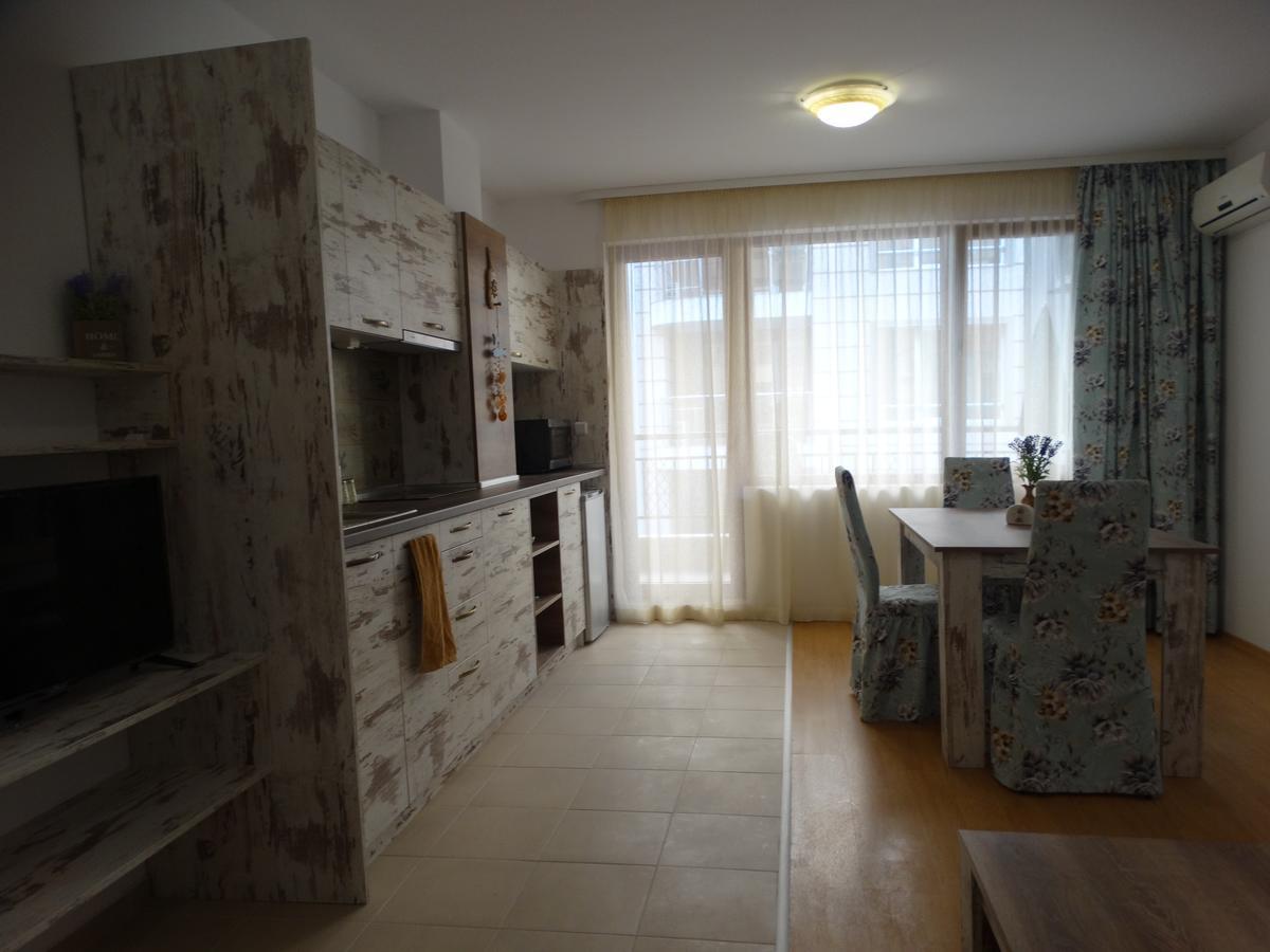 Appartamento Lora Boutique Pomorie Esterno foto