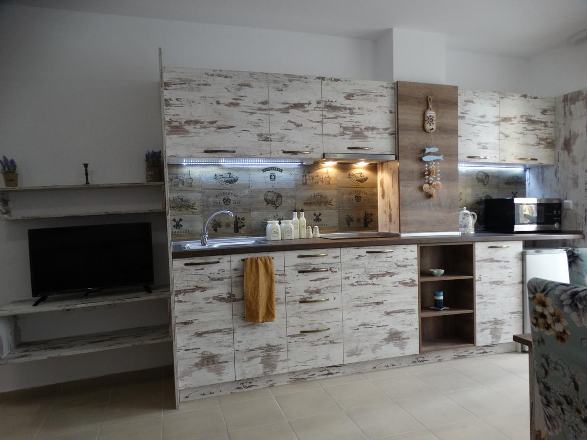 Appartamento Lora Boutique Pomorie Esterno foto